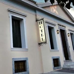 Ntouana Hotel
